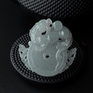 冰糯种翡翠貔貅平安扣吊坠