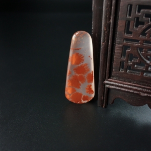 冰飘草花南红吊坠