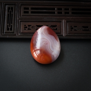 红白料南红水滴吊坠