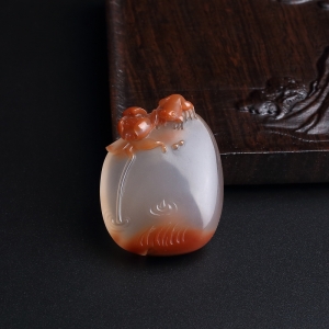 冰飘南红多子多福吊坠