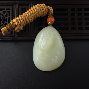 和田玉观音吊坠