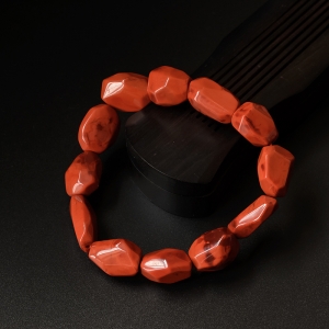 柿子红南红随形手串