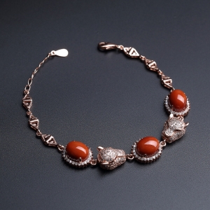 银镀金镶柿子红南红豹头款手链