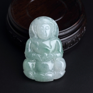 糯种飘绿翡翠观音吊坠