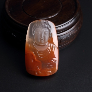 冰飘南红大日如来吊坠