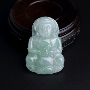 糯种飘绿翡翠观音吊坠