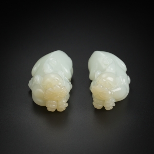 和田玉貔貅吊坠