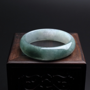 60#糯种油青翡翠手镯