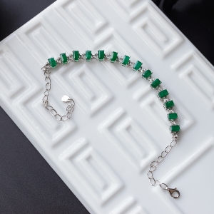 18K金镶祖母绿手链
