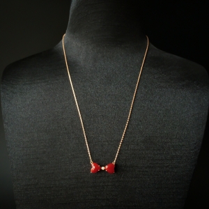 18K金镶阿卡珊瑚心形锁骨链