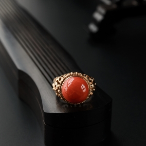 18K金镶MOMO珊瑚男士戒指