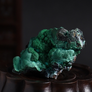 孔雀石原矿摆件