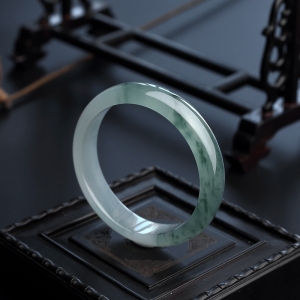 59#糯种飘花翡翠手镯