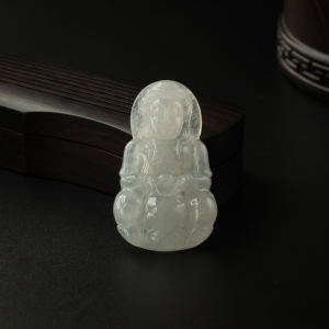 糯种翡翠观音吊坠