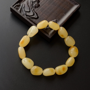 柠檬黄蜜蜡随形手串