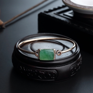 59#18K金镶冰糯种飘花翡翠手镯