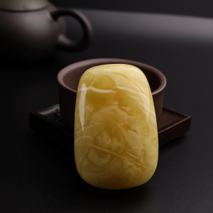 白花蜜随形吊坠