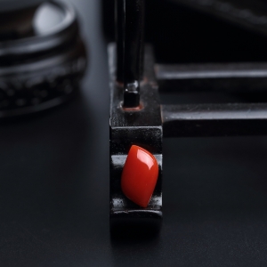 阿卡红珊瑚戒面