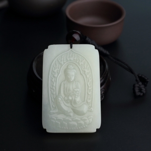 和田玉观音牌吊坠