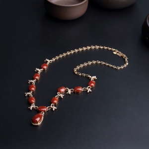 18k金镶阿卡珊瑚项链