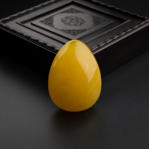 满蜜鸡油黄蜜蜡水滴吊坠