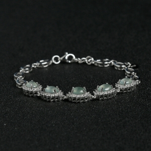 银镶钻冰种晴水翡翠手链