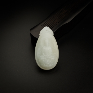 和田玉菩萨吊坠