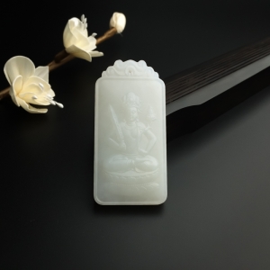 和田玉虚空藏吊坠