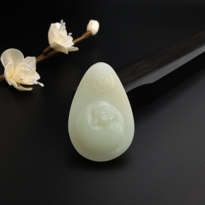 和田玉弥勒佛吊坠