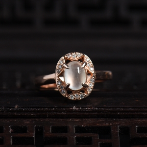 银镶冰糯种晴水翡翠戒指