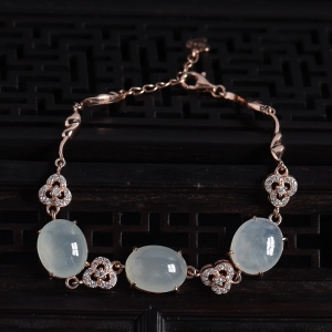 银镶糯种浅绿翡翠手链