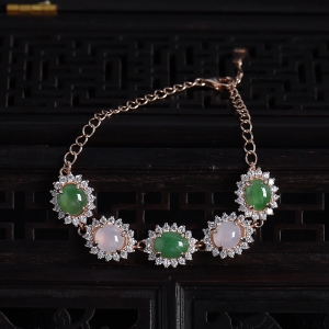 银镶冰糯种双色翡翠手链