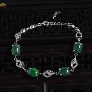 银镶糯种翡翠手链