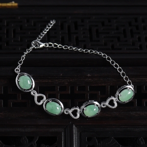 银镶糯种浅绿翡翠手链