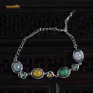 银镶冰糯种三彩翡翠手链