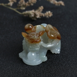 糯种黄加绿翡翠貔貅挂件