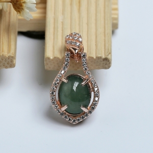 银镶糯种油青翡翠吊坠