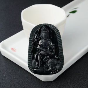 冰糯种墨翠普贤菩萨吊坠