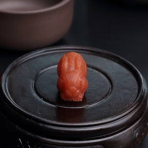 樱桃红南红兔子吊坠