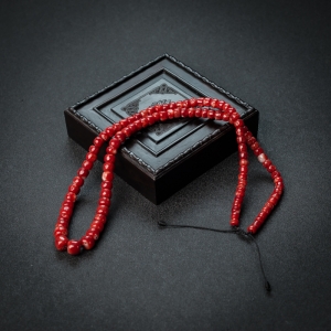 阿卡红珊瑚鼓珠项链