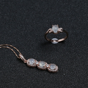 银镶冰种晴水翡翠两件套