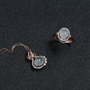 银镶冰种晴水翡翠两件套