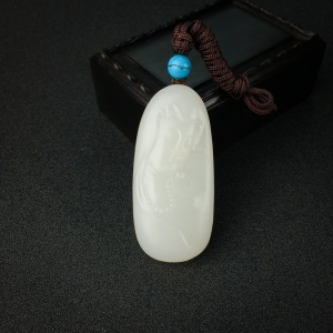 和田羊脂玉观音吊坠