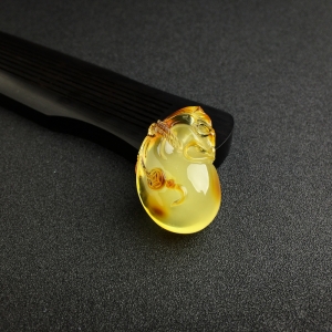 金包蜜鸡油黄蜜蜡钱袋吊坠