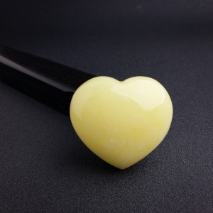 满蜜黄白蜜蜜蜡心形吊坠