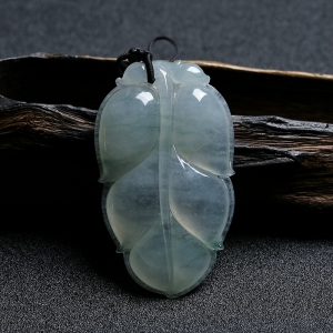 冰糯种翡翠金枝玉叶挂件