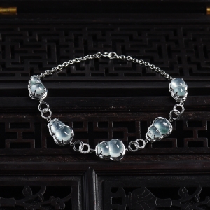 18K白金镶冰种飘花翡翠葫芦手链