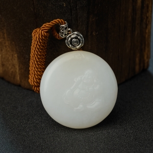 和田羊脂玉团团圆圆吊坠