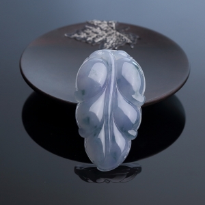 糯种翡翠金枝玉叶吊坠