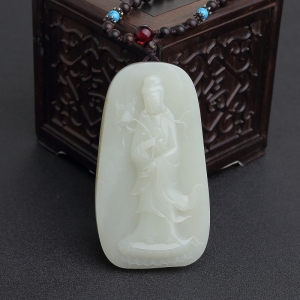 籽料和田青白玉观音吊坠